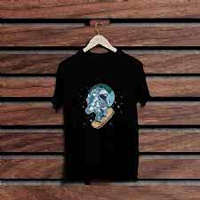 Fantastik Kaykaycı Asrtronot Siyah Renkli Baskılı T-Shirt